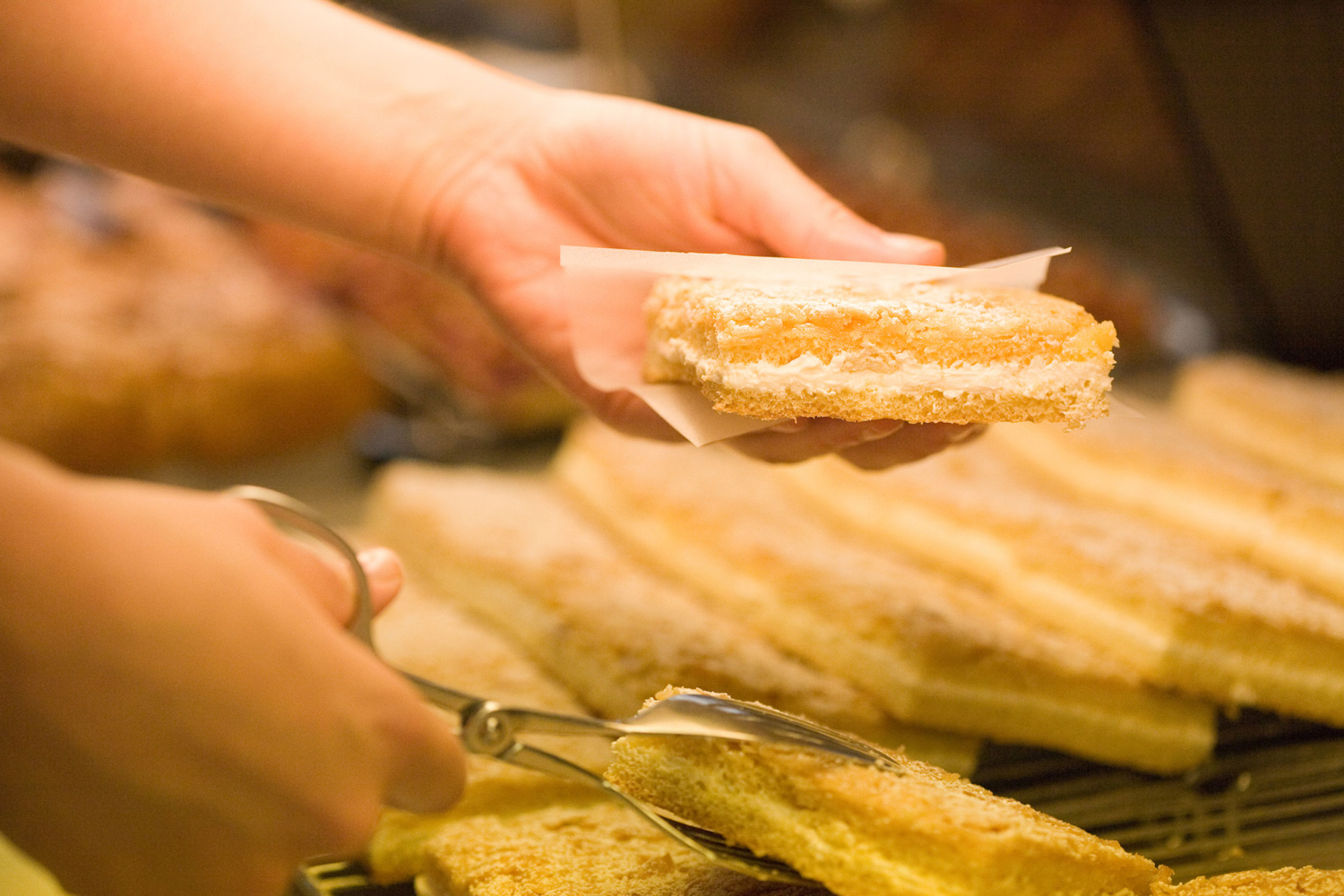 Unser legendärer Bienenstich